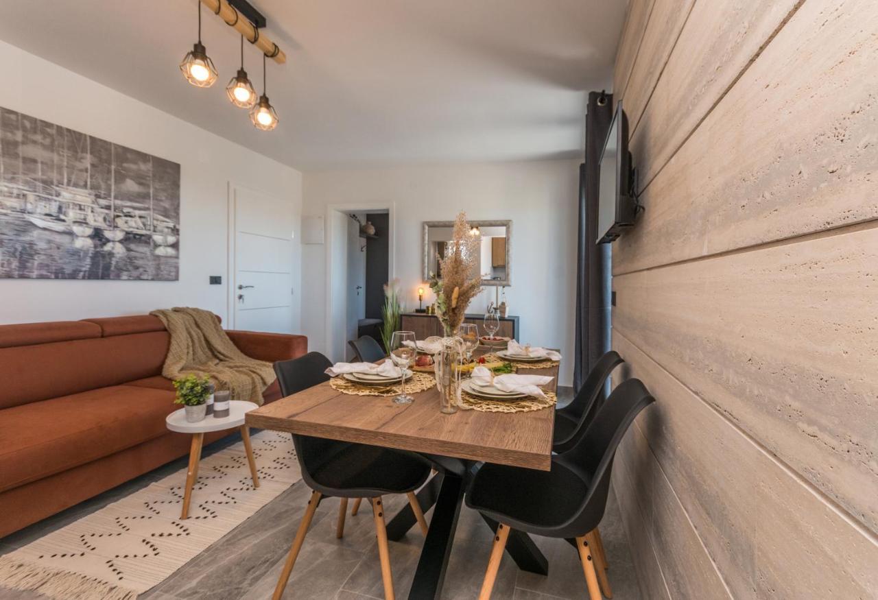 Marilu Luxury Apartments Drage Εξωτερικό φωτογραφία
