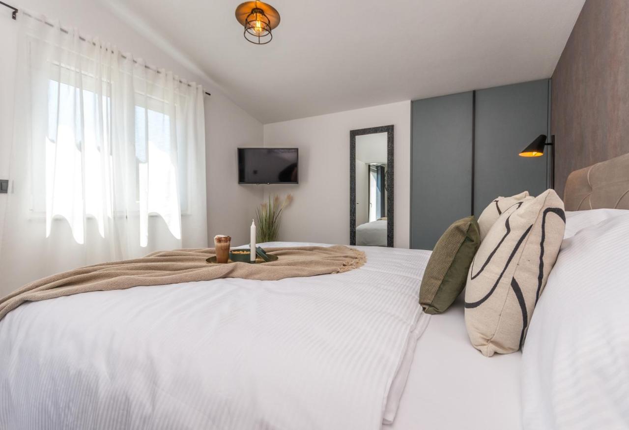Marilu Luxury Apartments Drage Εξωτερικό φωτογραφία