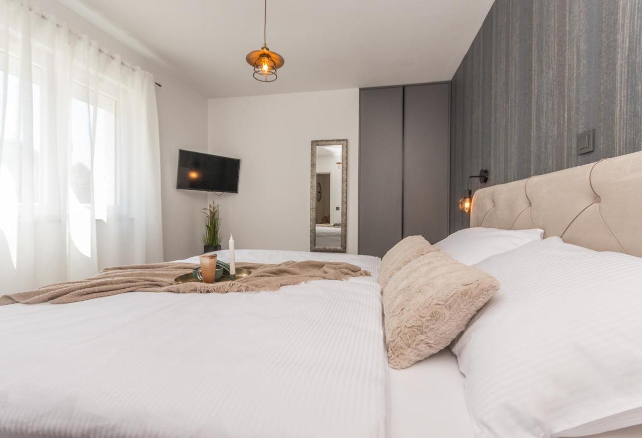Marilu Luxury Apartments Drage Δωμάτιο φωτογραφία