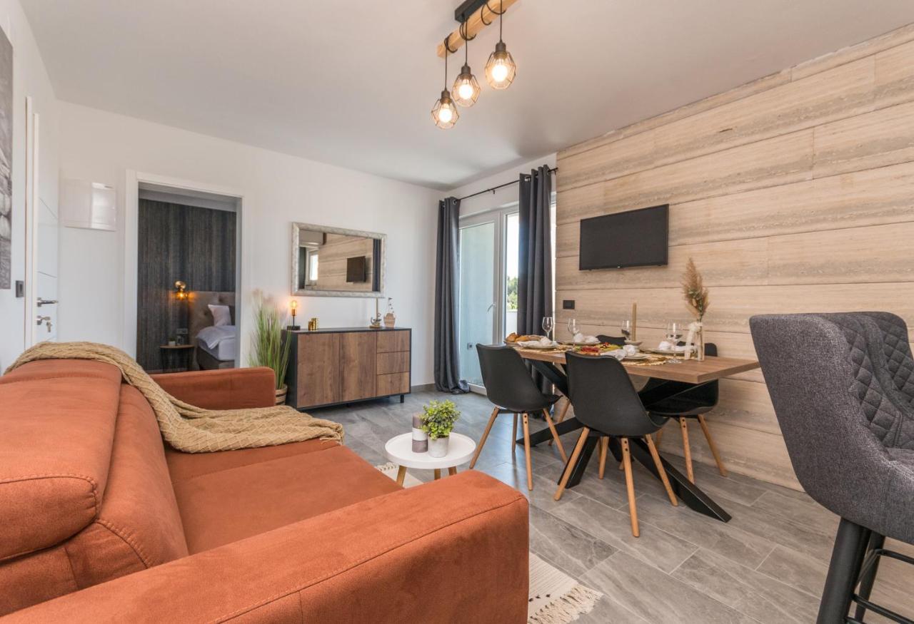 Marilu Luxury Apartments Drage Εξωτερικό φωτογραφία