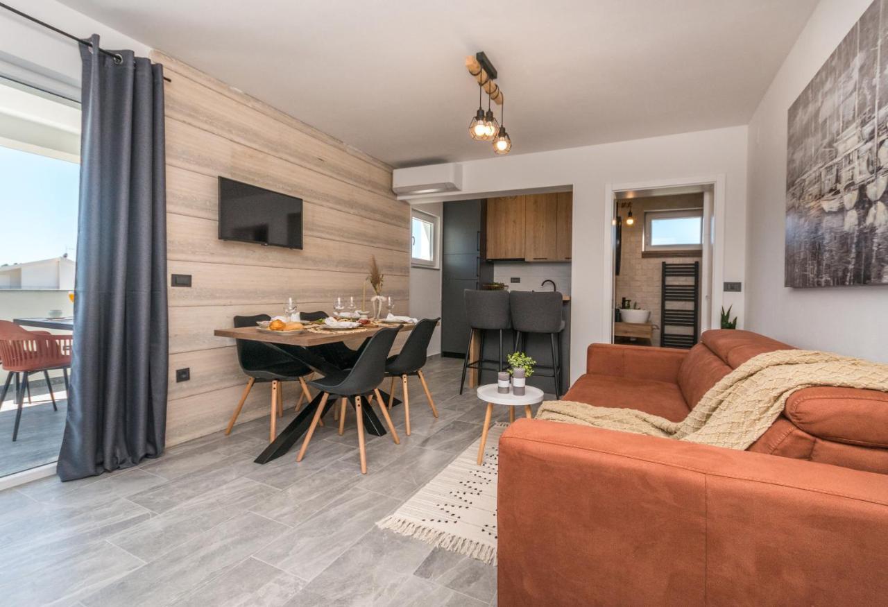 Marilu Luxury Apartments Drage Εξωτερικό φωτογραφία