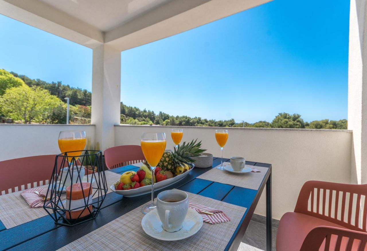 Marilu Luxury Apartments Drage Εξωτερικό φωτογραφία
