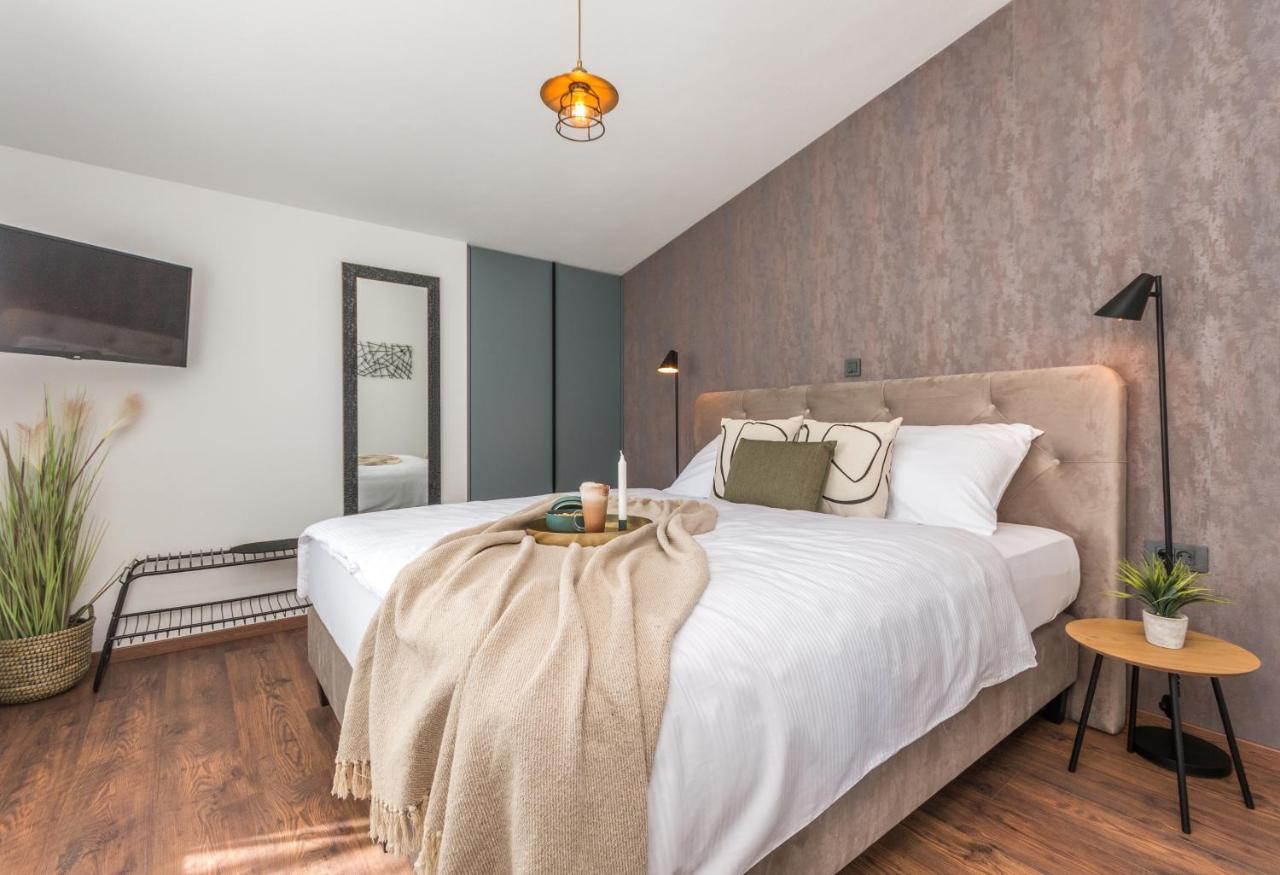 Marilu Luxury Apartments Drage Εξωτερικό φωτογραφία