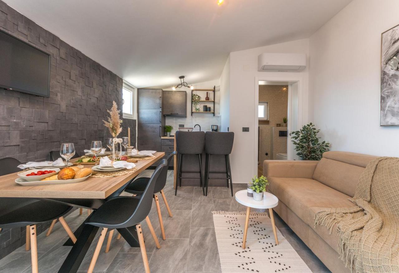 Marilu Luxury Apartments Drage Εξωτερικό φωτογραφία