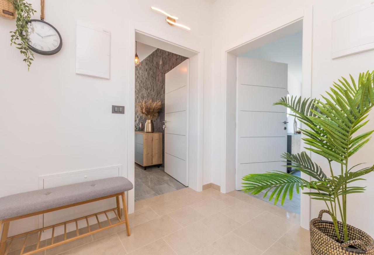 Marilu Luxury Apartments Drage Εξωτερικό φωτογραφία