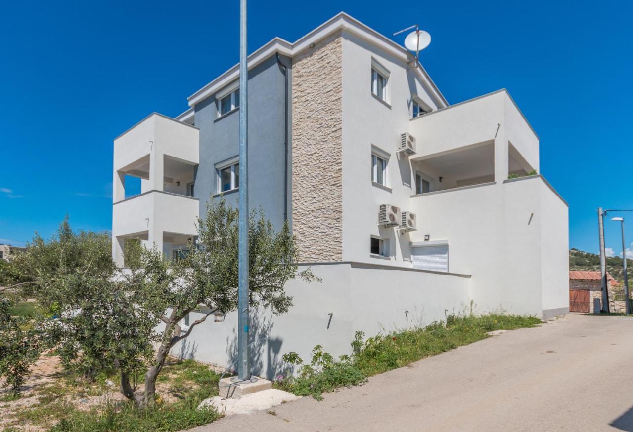 Marilu Luxury Apartments Drage Εξωτερικό φωτογραφία